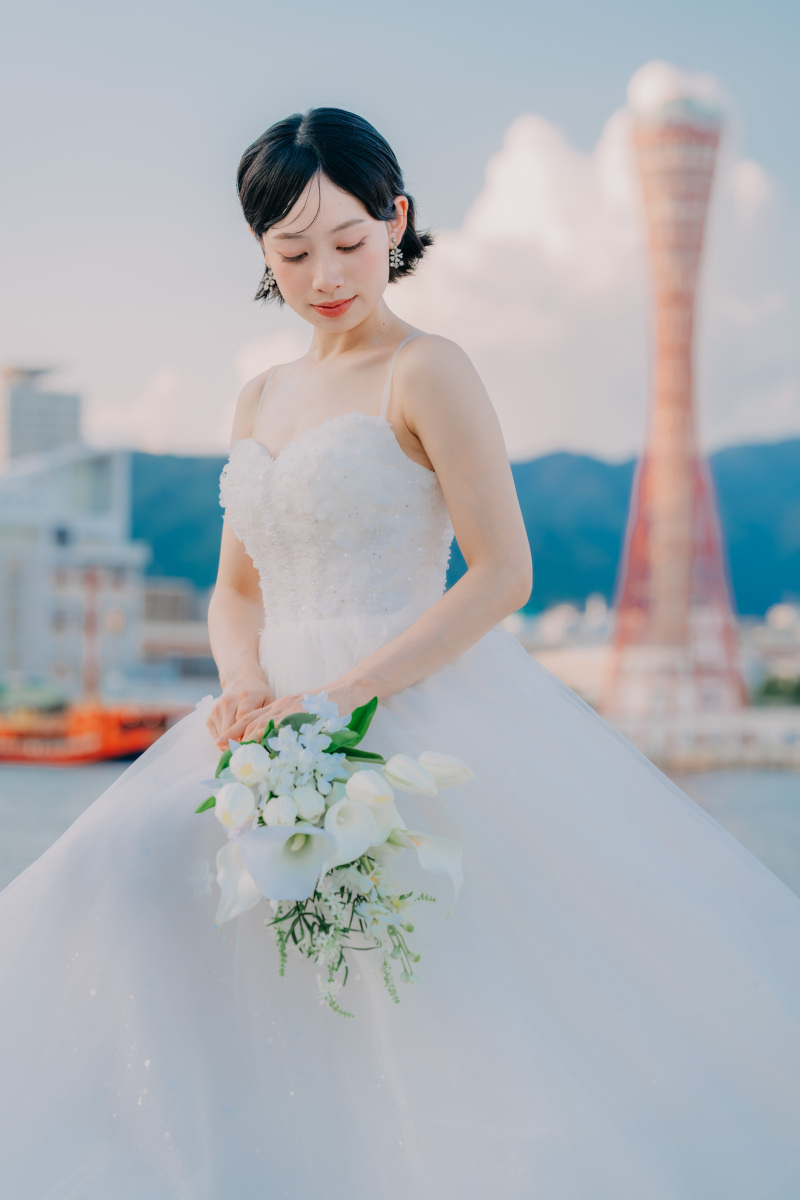 落ち着いた美を叶える一着