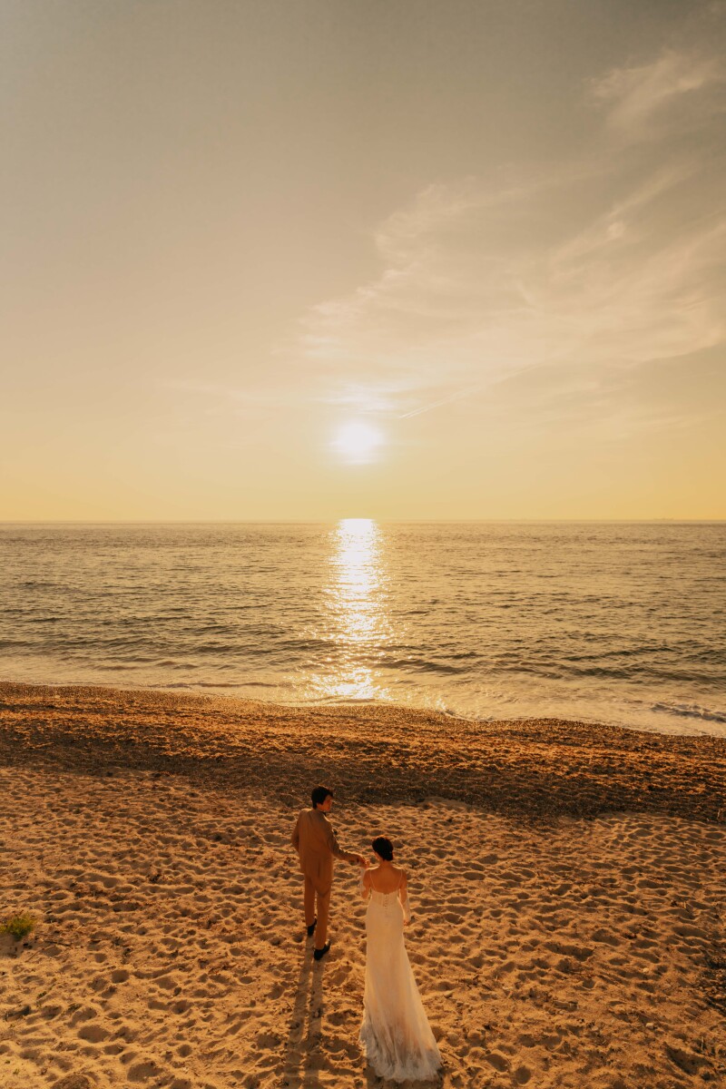 【ラスティックフォトプラン】ビーチ+明石海峡ナチュラル・ボヘミアンテイストのウェディングフォト
