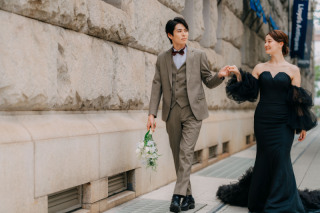 【前撮りパックプラン】オープニングムービー・ウェルカムボード、さらに写真データ100カットがセットになった平日限定プランです