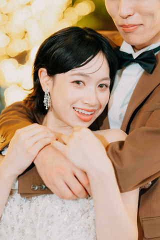 【+レタッチプラン】お二人本来の魅力を引き出すオプション”プレミアムレタッチ”5カットがセットになったプランです