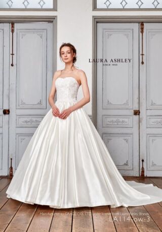 ウェディングドレス