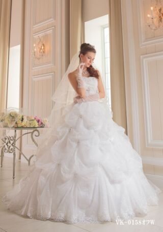 ウェディングドレス