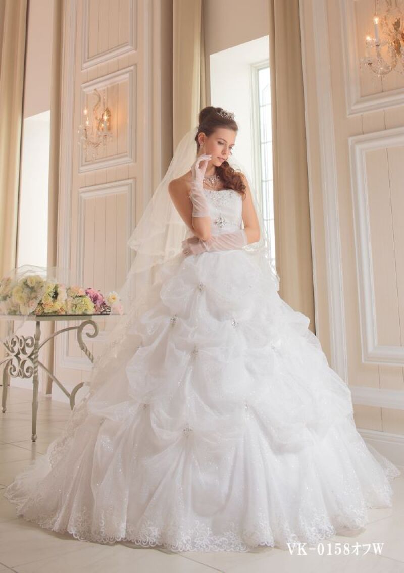 ウェディングドレス