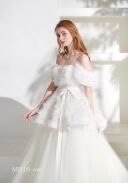 ウェディングドレス