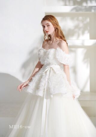 ウェディングドレス