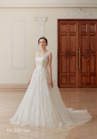 ウェディングドレス