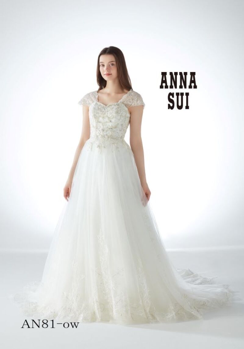 ウェディングドレス