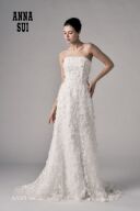 ウェディングドレス