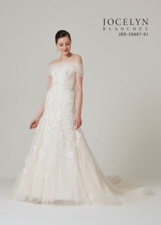 ウェディングドレス