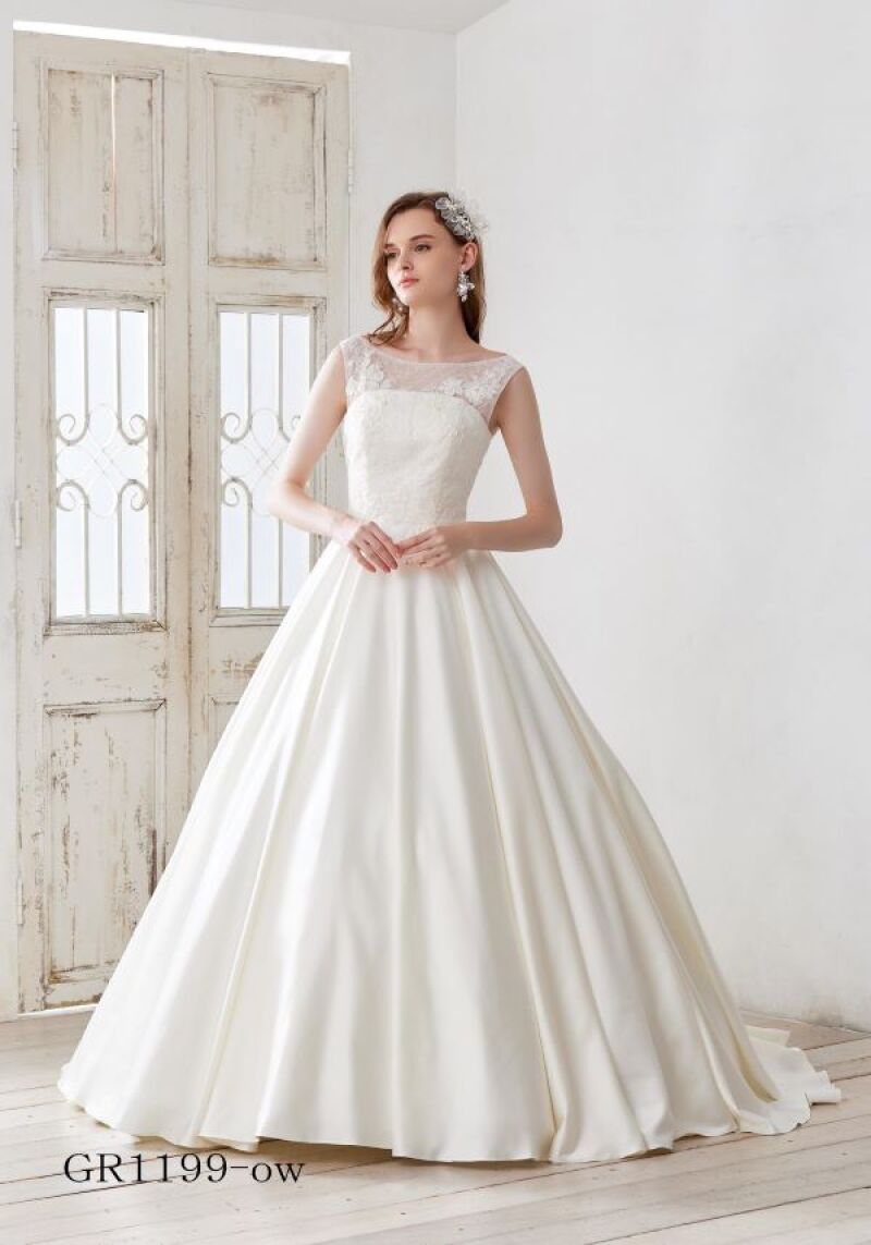 ウェディングドレス