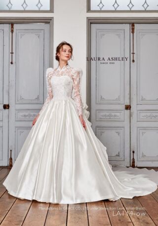 ウェディングドレス