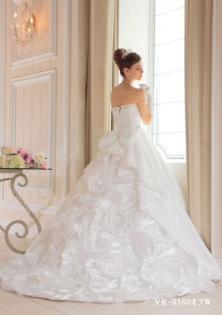 ウェディングドレス