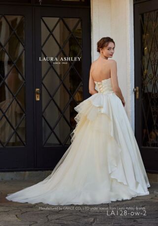 ウェディングドレス