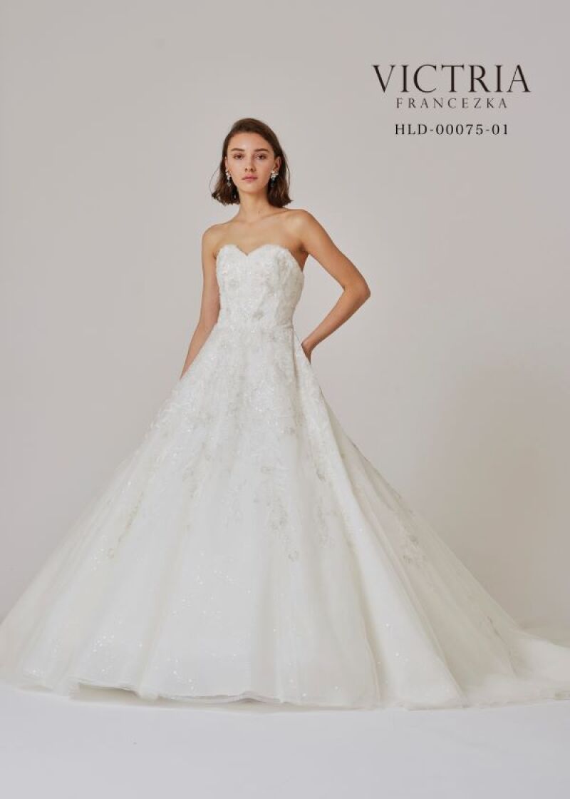 ウェディングドレス