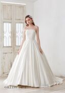 ウェディングドレス