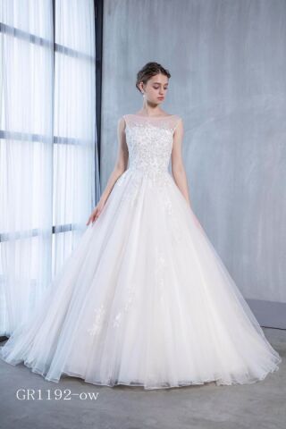 ウェディングドレス