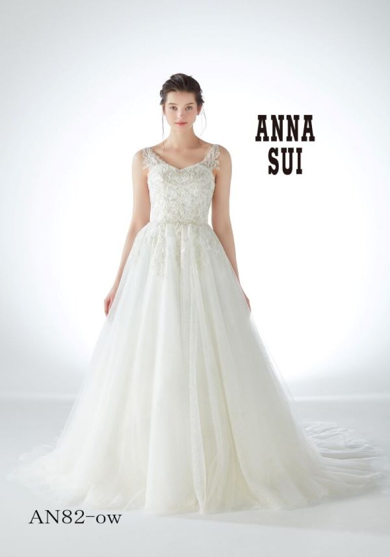 ウェディングドレス