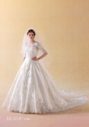 ウェディングドレス