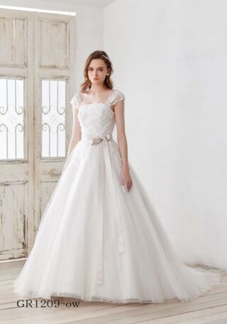 ウェディングドレス