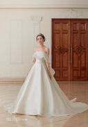 ウェディングドレス