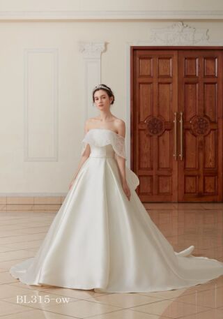 ウェディングドレス