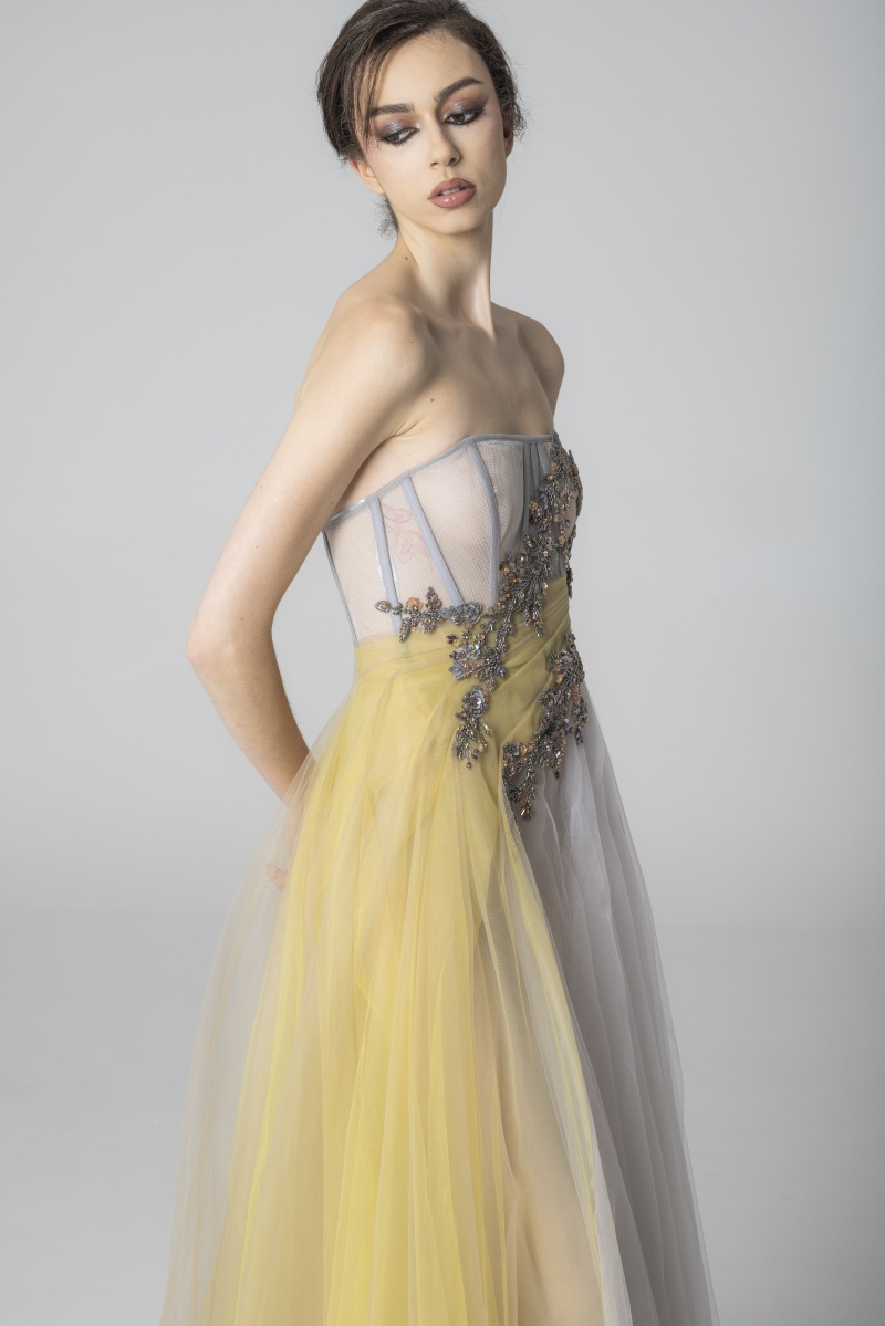 【スタジオ・室内限定】ANNAKARA イエロー×グレー