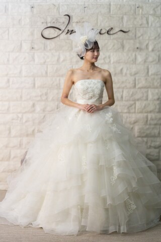 ボリュームフリル