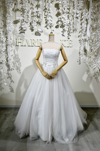 ウエストビジュレース／チュールボリューム