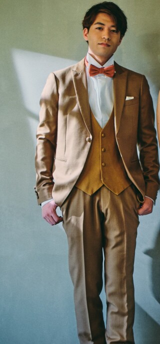 ブラウンタキシード