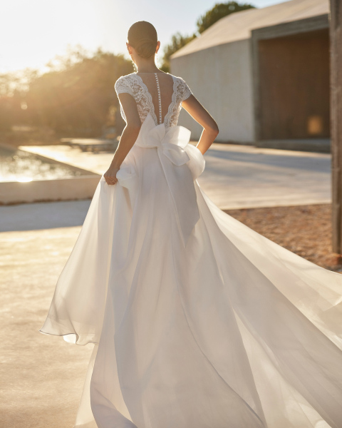 【スタジオ・室内限定】ROSA CLARA‐04