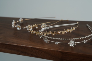 ドレス用アクセサリー