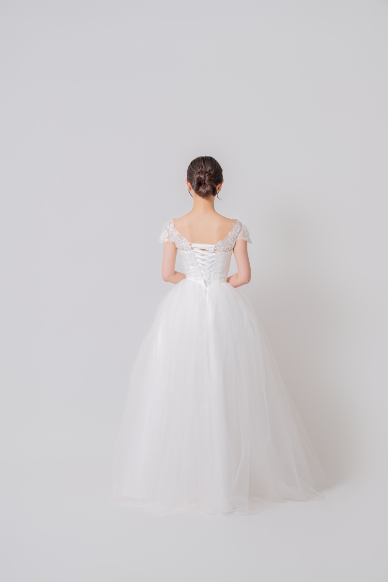 ホワイトドレス