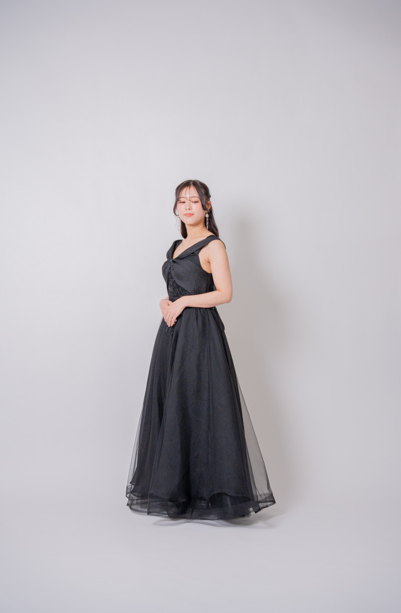 ブラックドレス