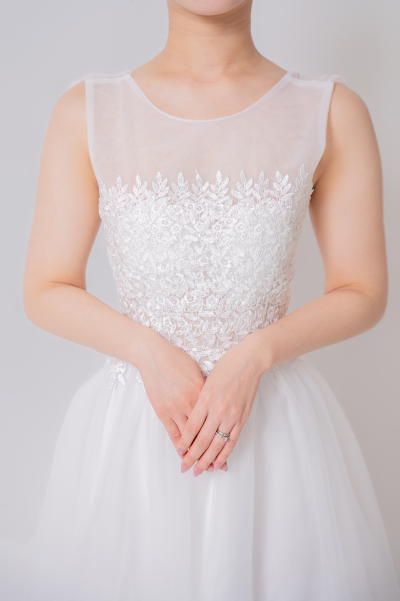 ホワイトドレス