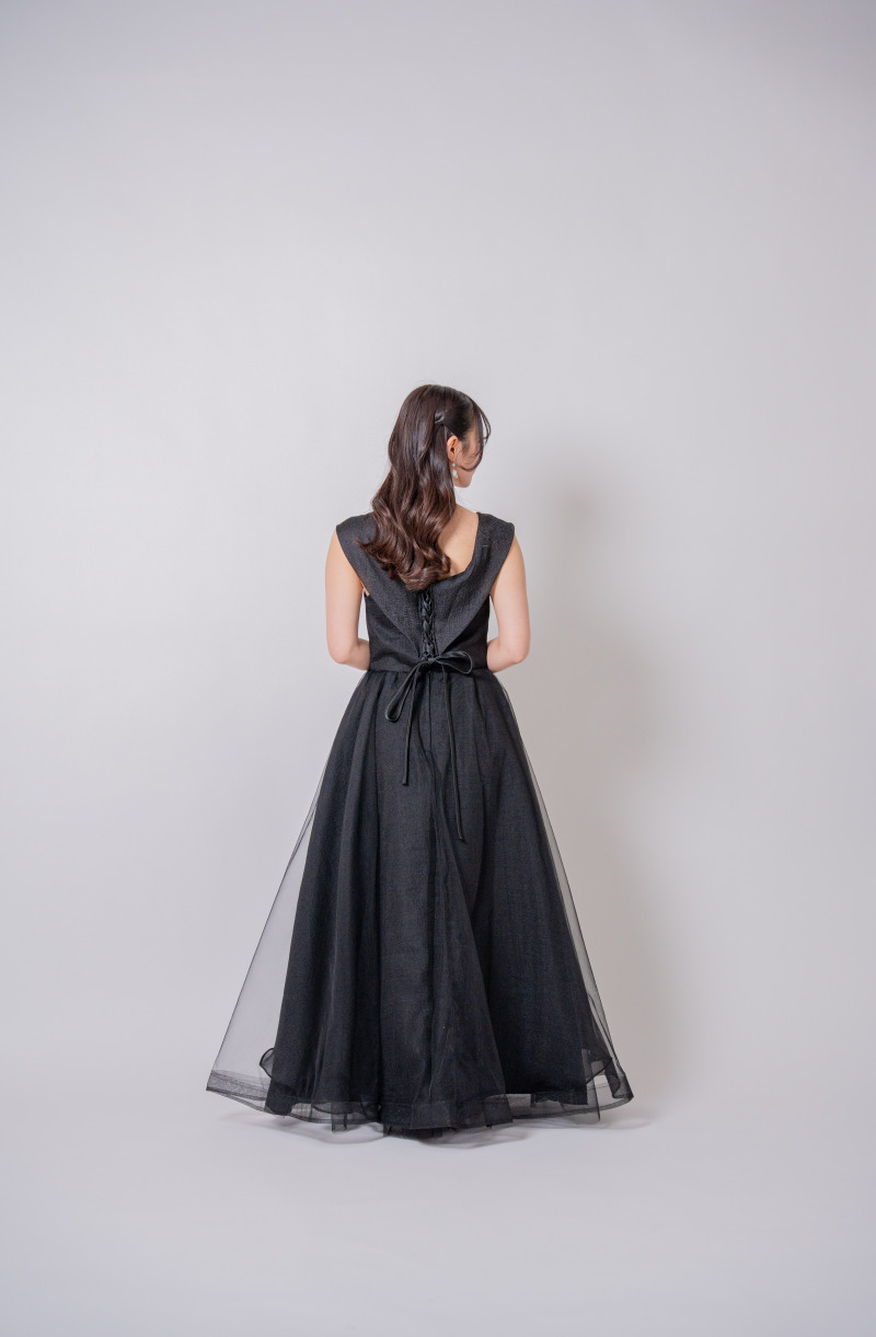 ブラックドレス