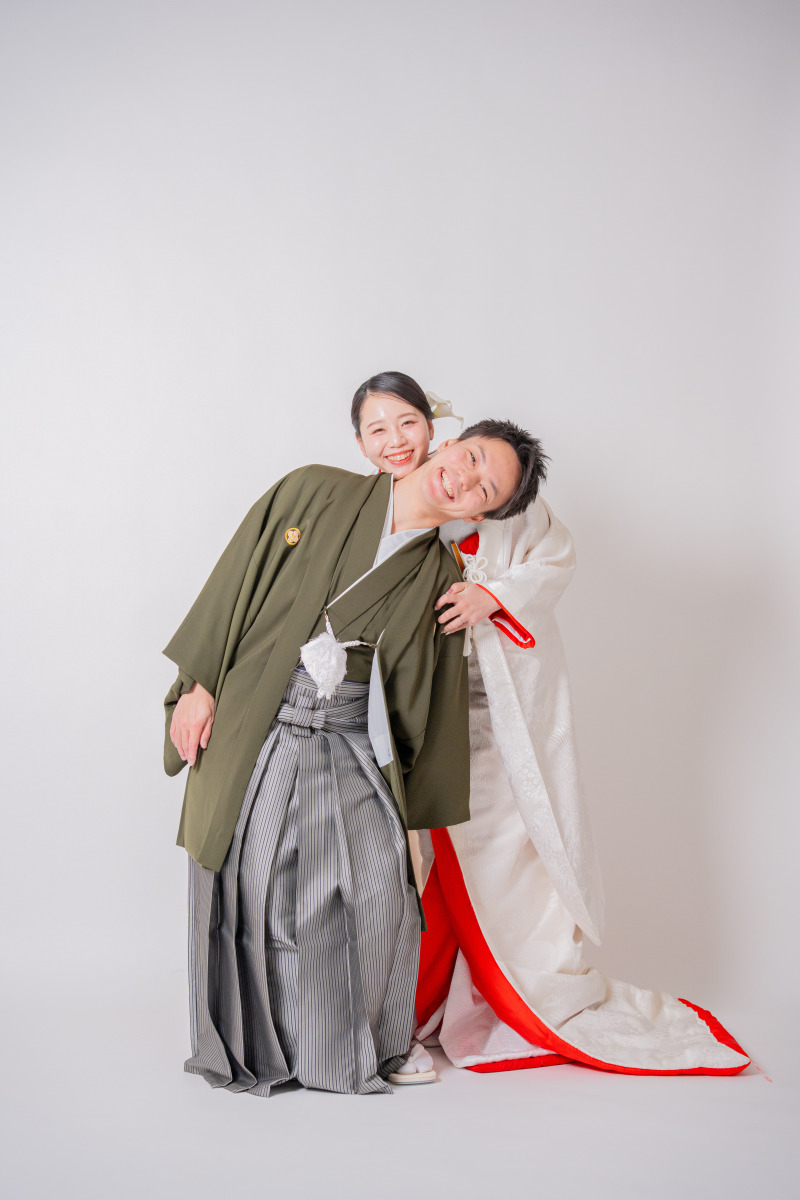 ひょっこり背後から