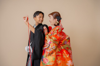 運命の赤い色で結ばれるお二人♡