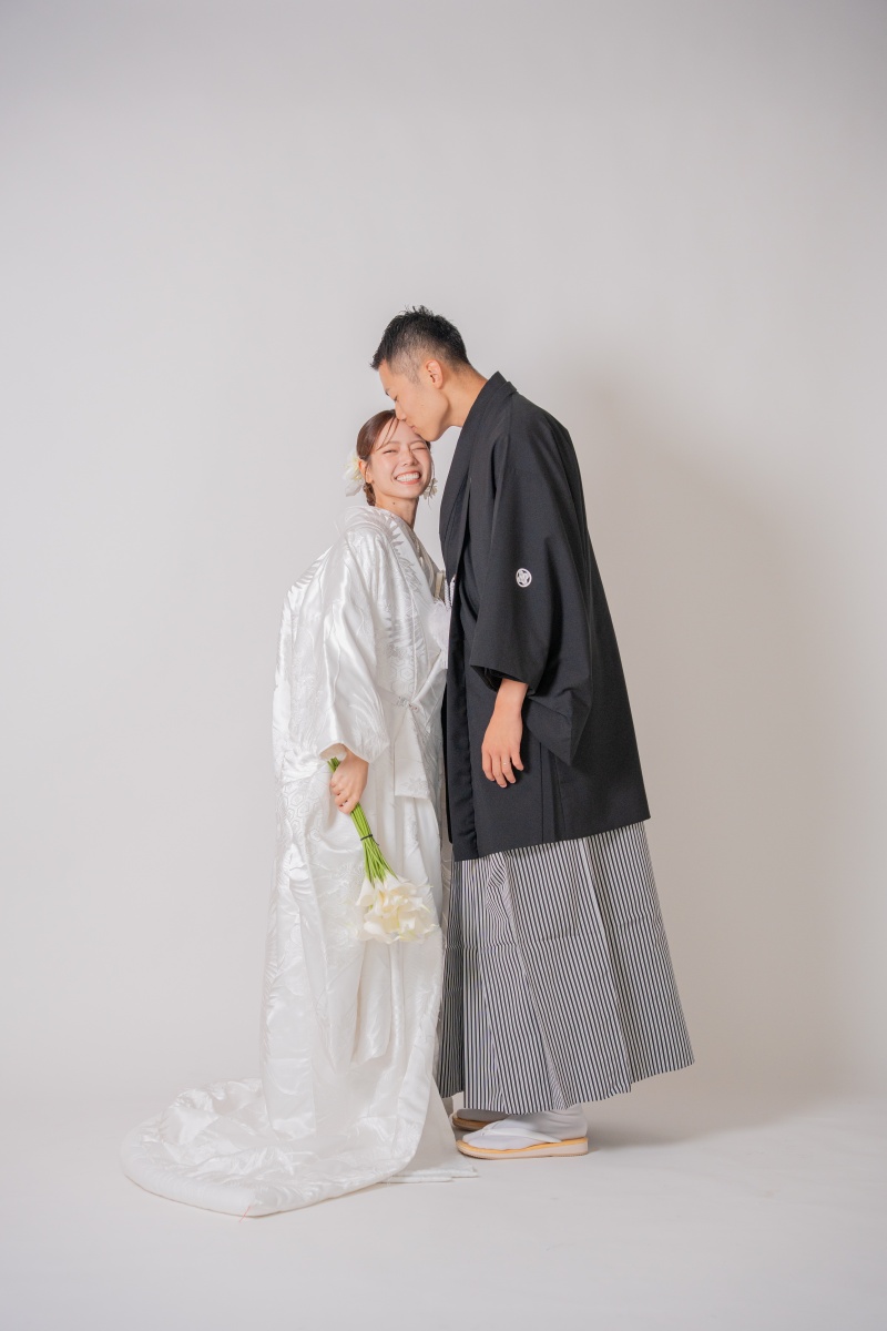 おでこに優しくおでこキス