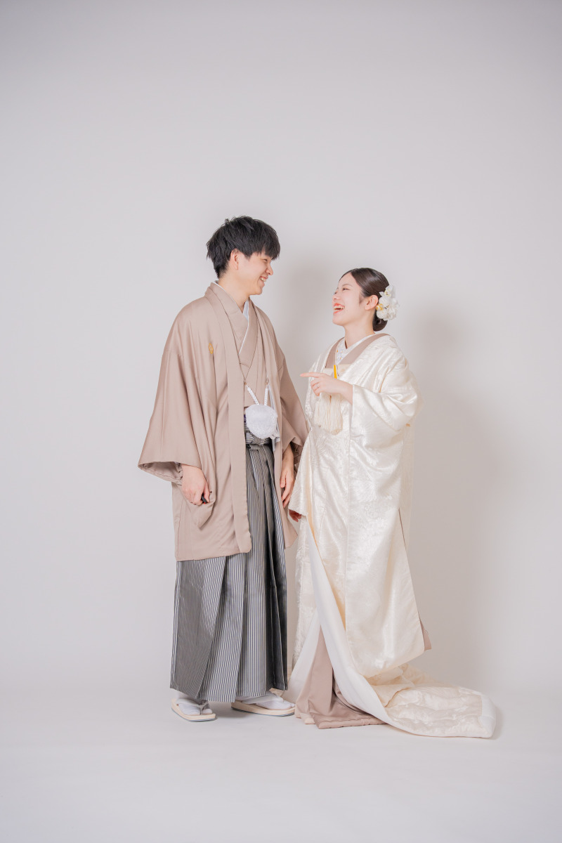 視線が交わる瞬間の、弾けるような笑顔