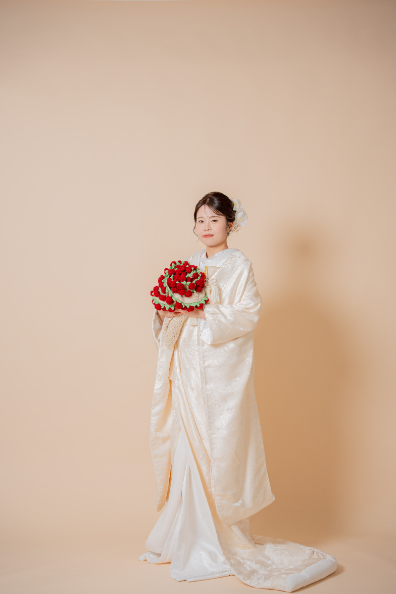 立ち姿がきれいに見える全身カット