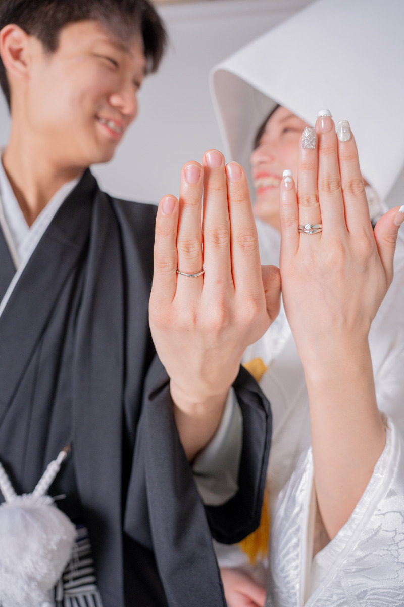 輝くリングにフォーカス