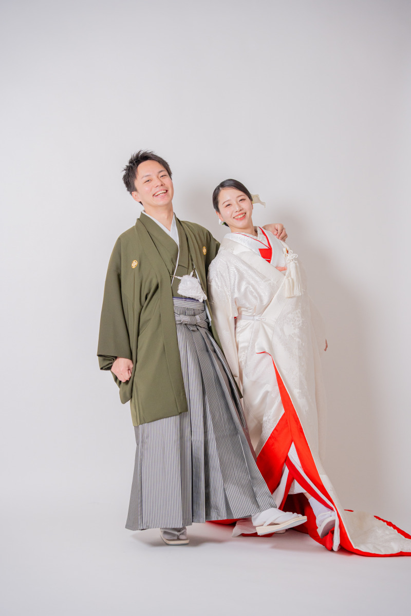 足元まで全力投球！