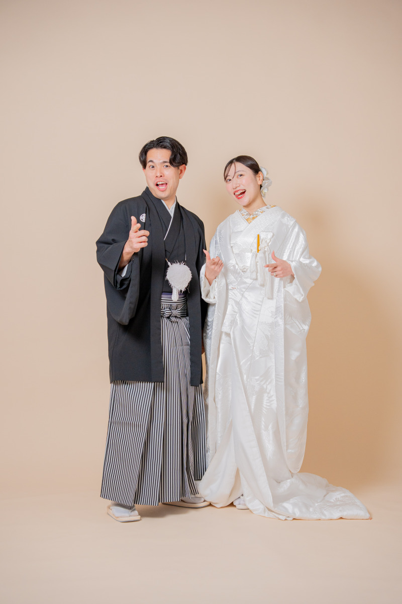 ノリノリ！指差し決めポーズ