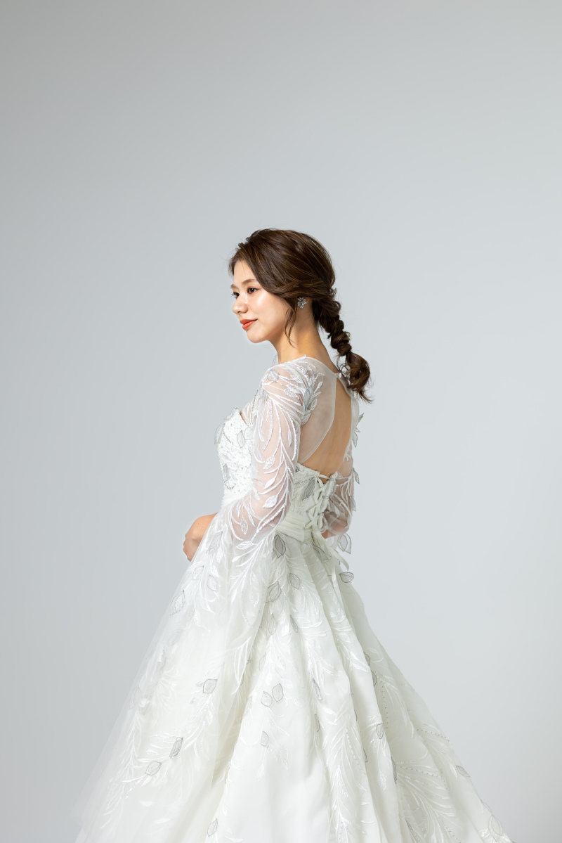 ウエディングドレス