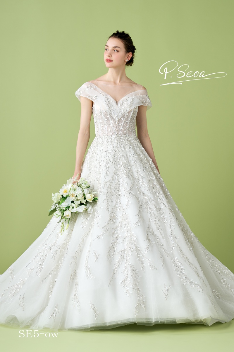 ウエディングドレス