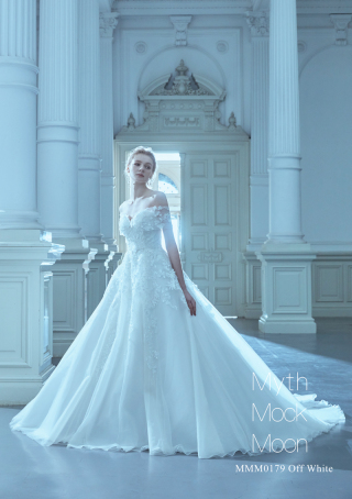 ウエディングドレス