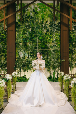 ウエディングドレス