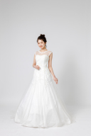 ウエディングドレス