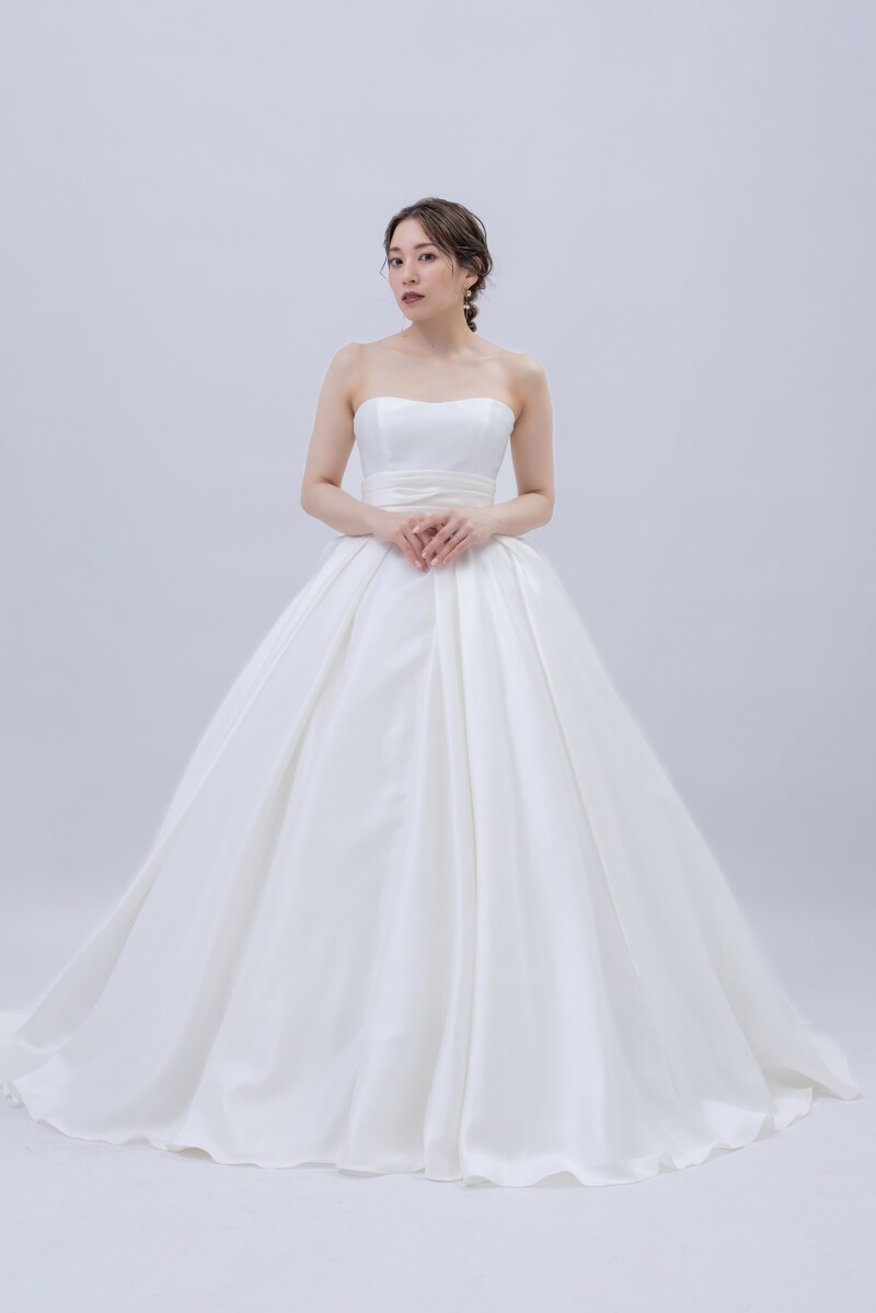 ウエディングドレス