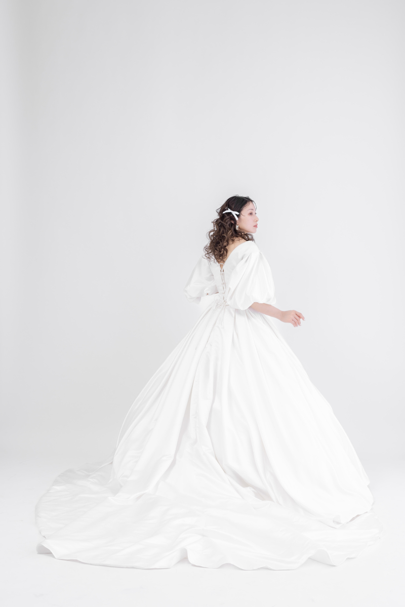 ウエディングドレス